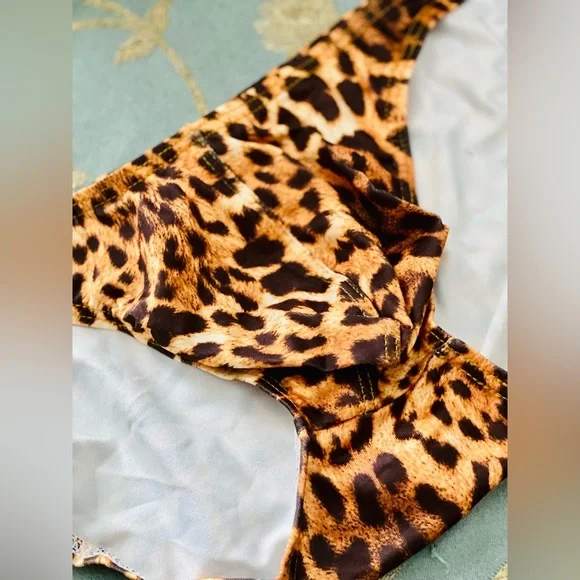 Men’s leopard - Picture 5 of 6